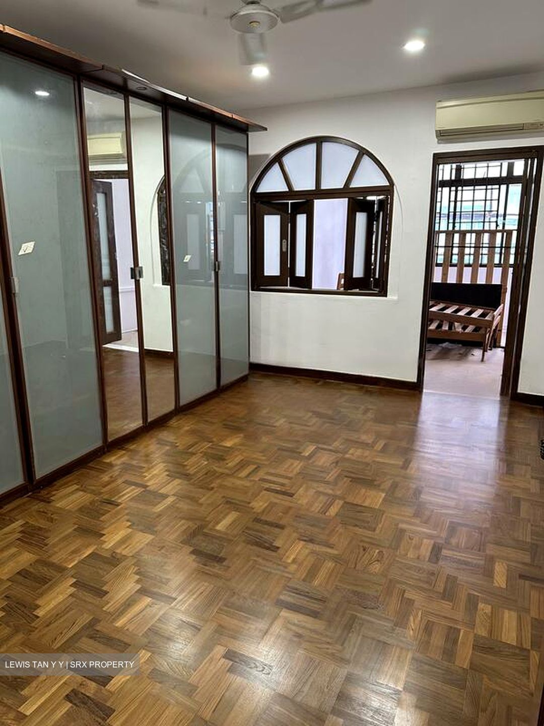 Eng Kong Park (D21), Semi-Detached #475110571